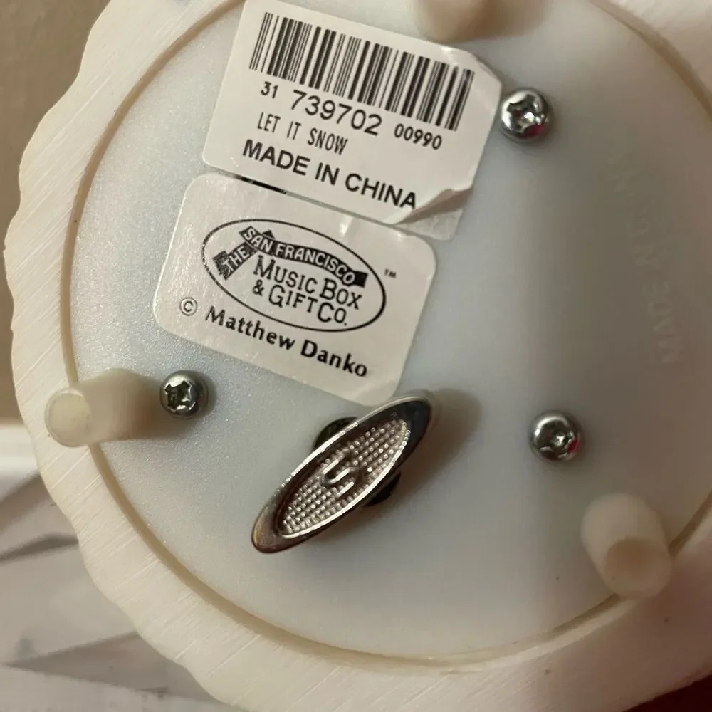 San Francisco Music Box Company Matthew Danko Musical Snowman Forest Friends
